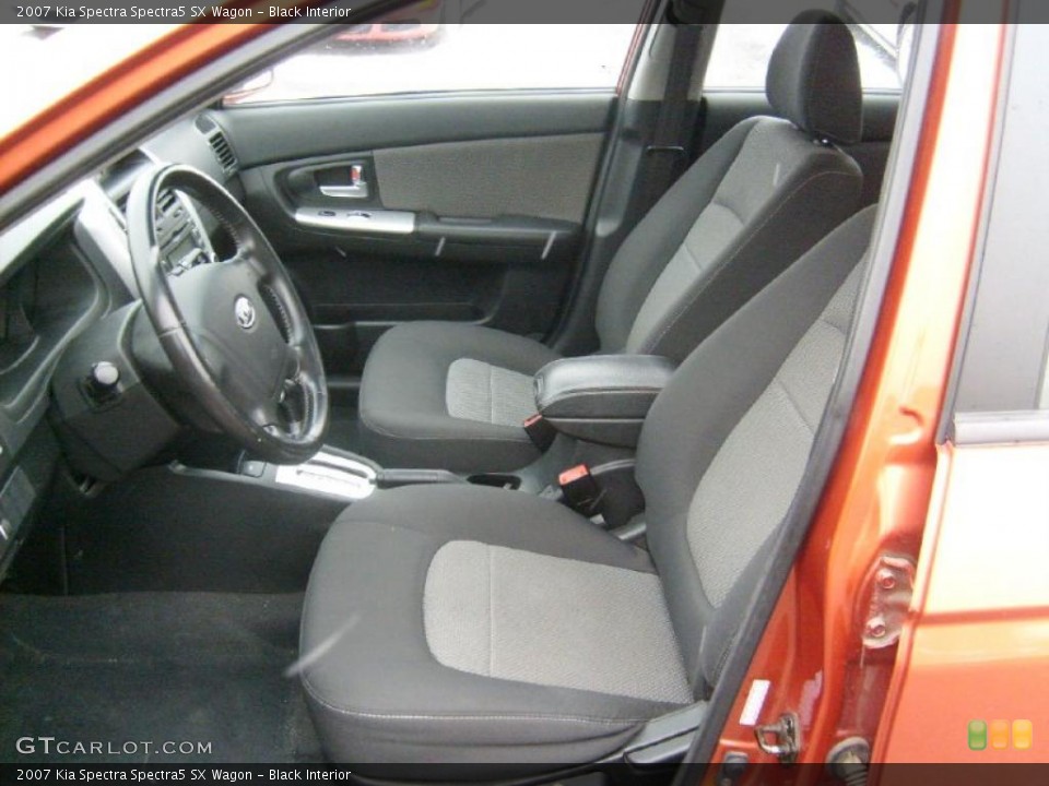 Black Interior Photo for the 2007 Kia Spectra Spectra5 SX Wagon #42805105
