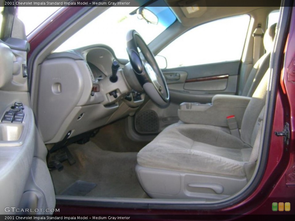 Medium Gray Interior Photo for the 2001 Chevrolet Impala  #42805671