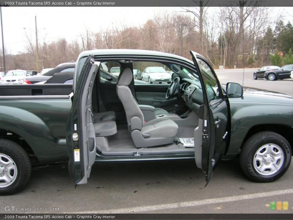 Graphite Gray Interior Photo for the 2009 Toyota Tacoma SR5 Access Cab #42810401