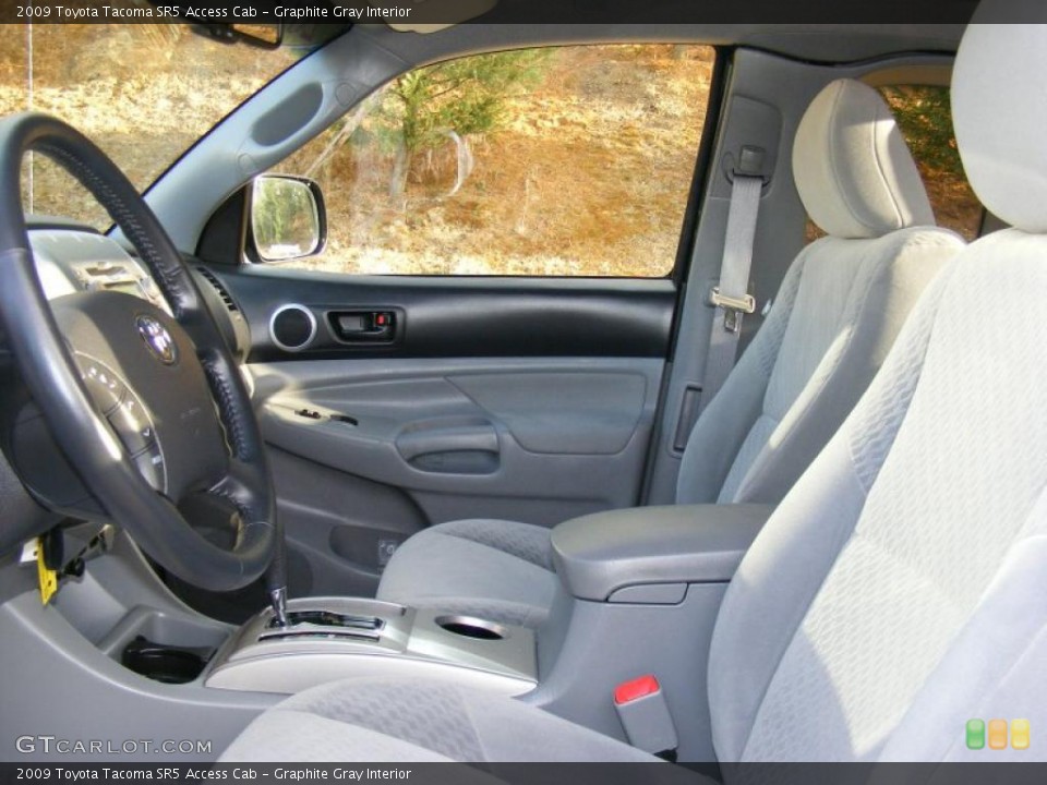 Graphite Gray Interior Photo for the 2009 Toyota Tacoma SR5 Access Cab #42810685