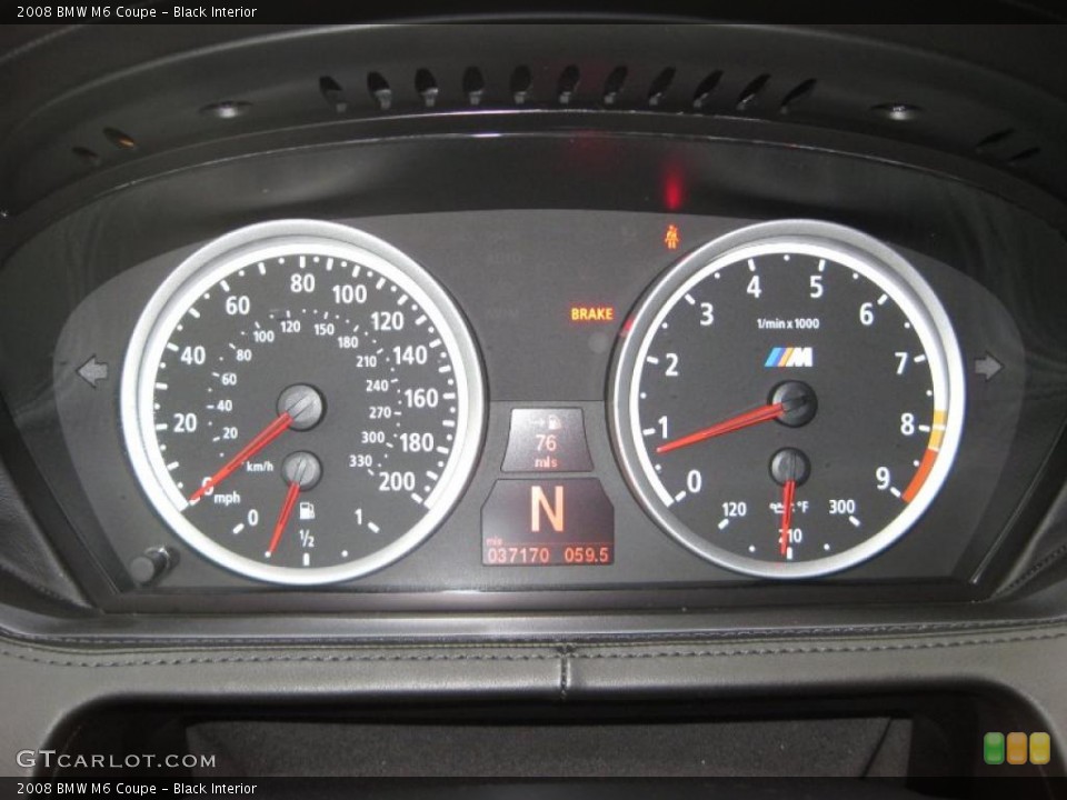 Black Interior Gauges for the 2008 BMW M6 Coupe #42811141
