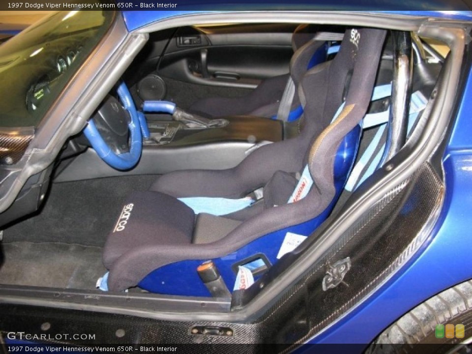 Black Interior Photo for the 1997 Dodge Viper Hennessey Venom 650R #42813321