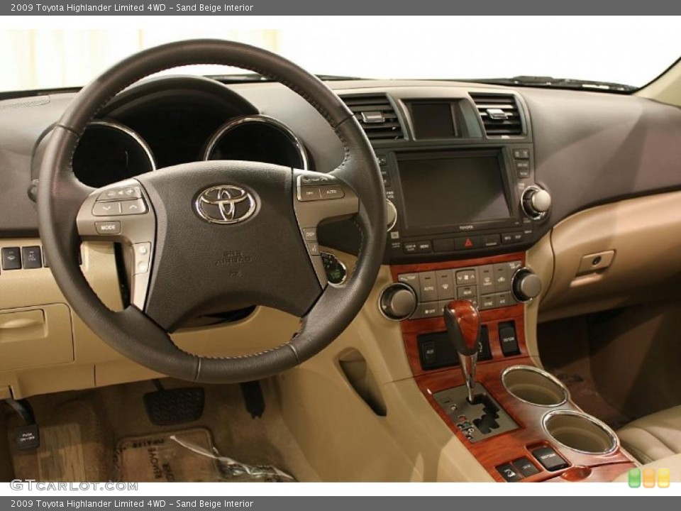 Sand Beige Interior Photo for the 2009 Toyota Highlander Limited 4WD #42813333
