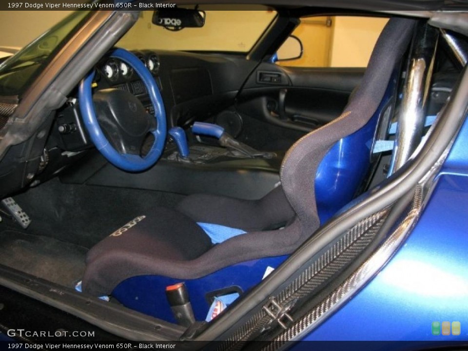 Black Interior Photo for the 1997 Dodge Viper Hennessey Venom 650R #42813341
