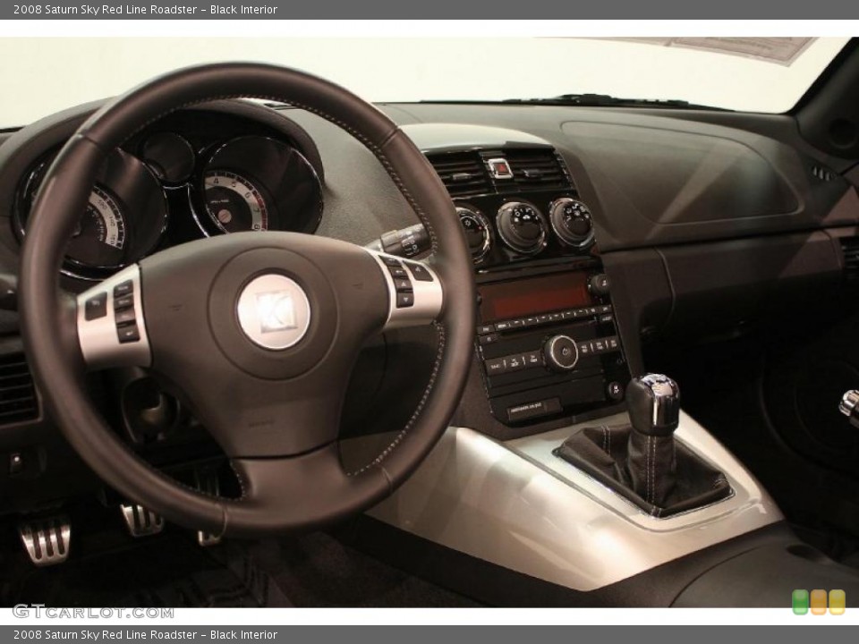 Black Interior Photo for the 2008 Saturn Sky Red Line Roadster #42815830