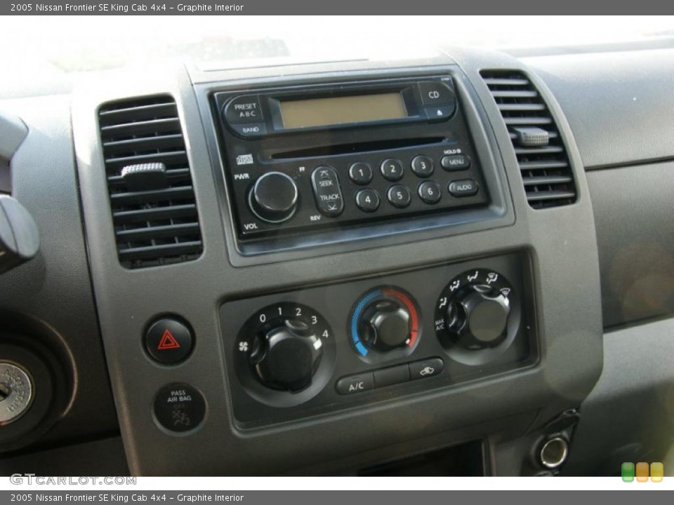 Graphite Interior Controls for the 2005 Nissan Frontier SE King Cab 4x4 #42818638
