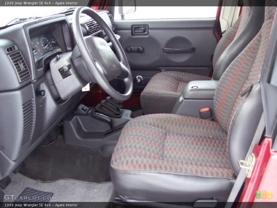 Agate Interior Photo for the 1999 Jeep Wrangler SE 4x4 #42820866