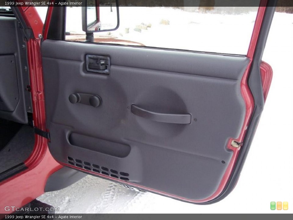 Agate Interior Door Panel for the 1999 Jeep Wrangler SE 4x4 #42820986
