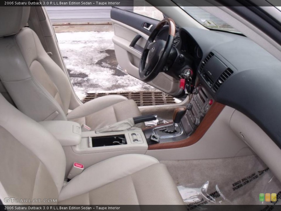 Taupe Interior Photo for the 2006 Subaru Outback 3.0 R L.L.Bean Edition Sedan #42821302