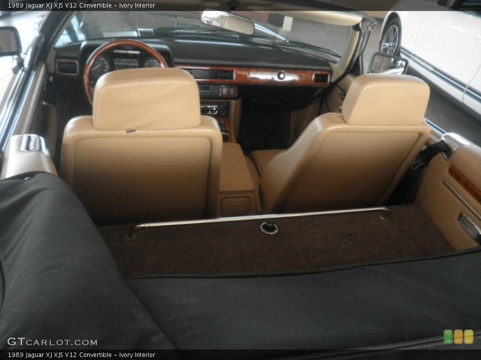 Ivory Interior Photo for the 1989 Jaguar XJ XJS V12 Convertible #42824126