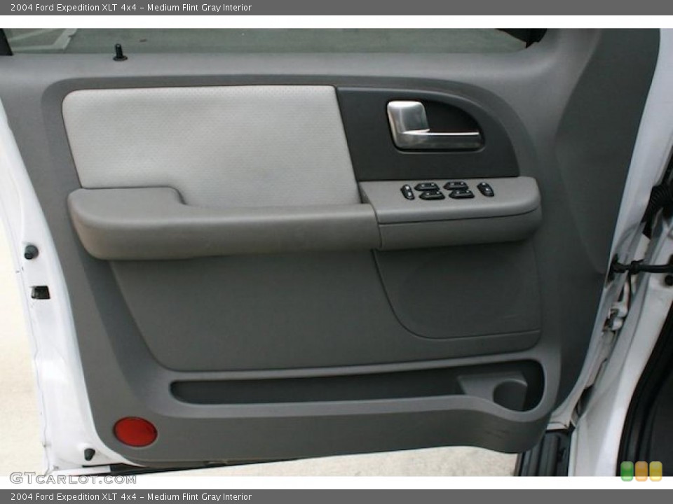 Medium Flint Gray Interior Door Panel for the 2004 Ford Expedition XLT 4x4 #42826342
