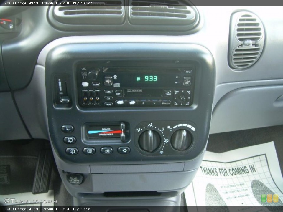 Mist Gray Interior Controls for the 2000 Dodge Grand Caravan LE #42878243