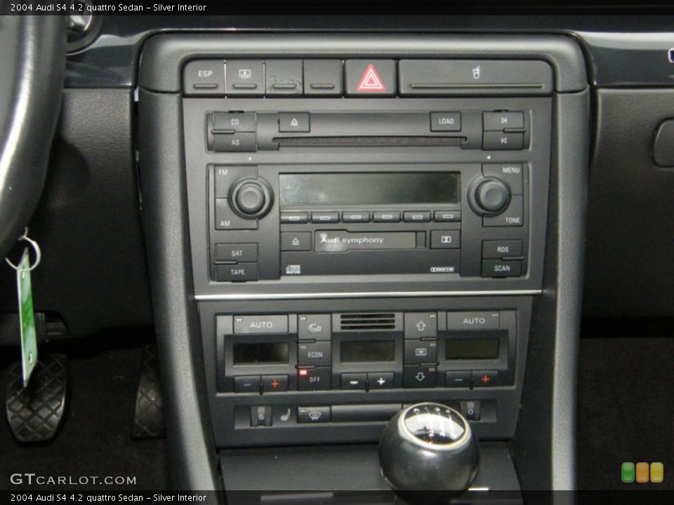 Silver Interior Controls for the 2004 Audi S4 4.2 quattro Sedan #42878597