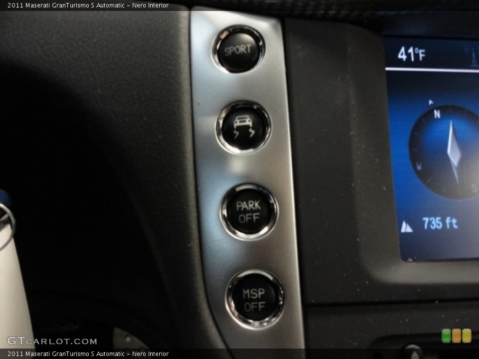 Nero Interior Controls for the 2011 Maserati GranTurismo S Automatic #42879469