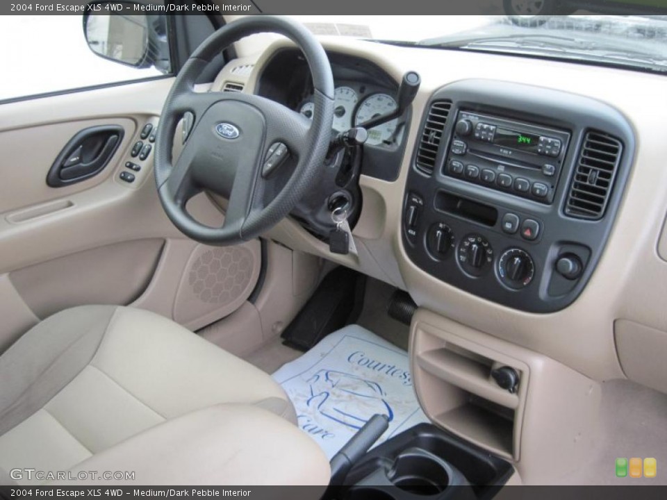 Medium/Dark Pebble Interior Photo for the 2004 Ford Escape XLS 4WD #42886421