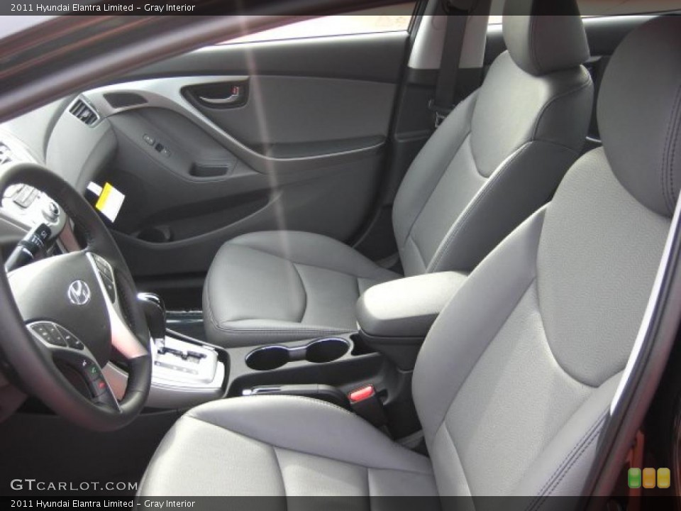Gray Interior Photo for the 2011 Hyundai Elantra Limited #42906565
