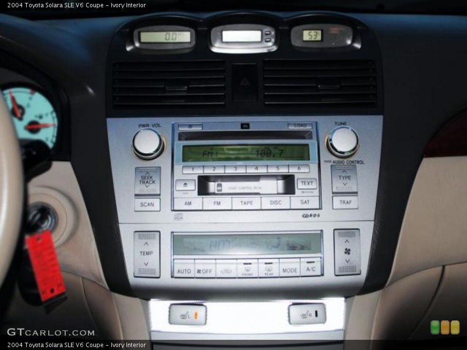 Ivory Interior Controls for the 2004 Toyota Solara SLE V6 Coupe #42923388