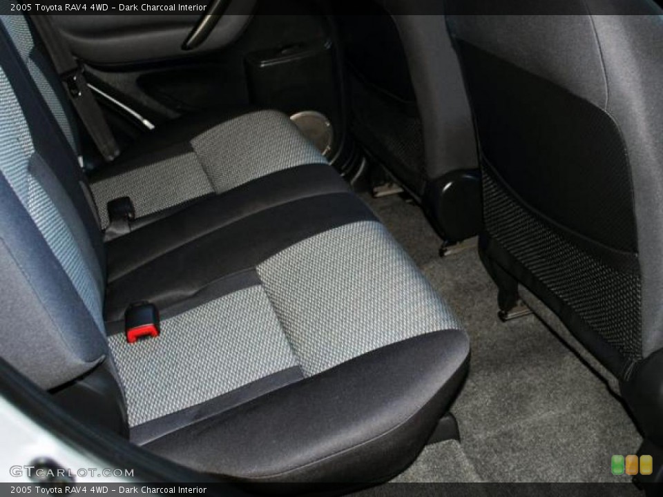 Dark Charcoal Interior Photo for the 2005 Toyota RAV4 4WD #42924096