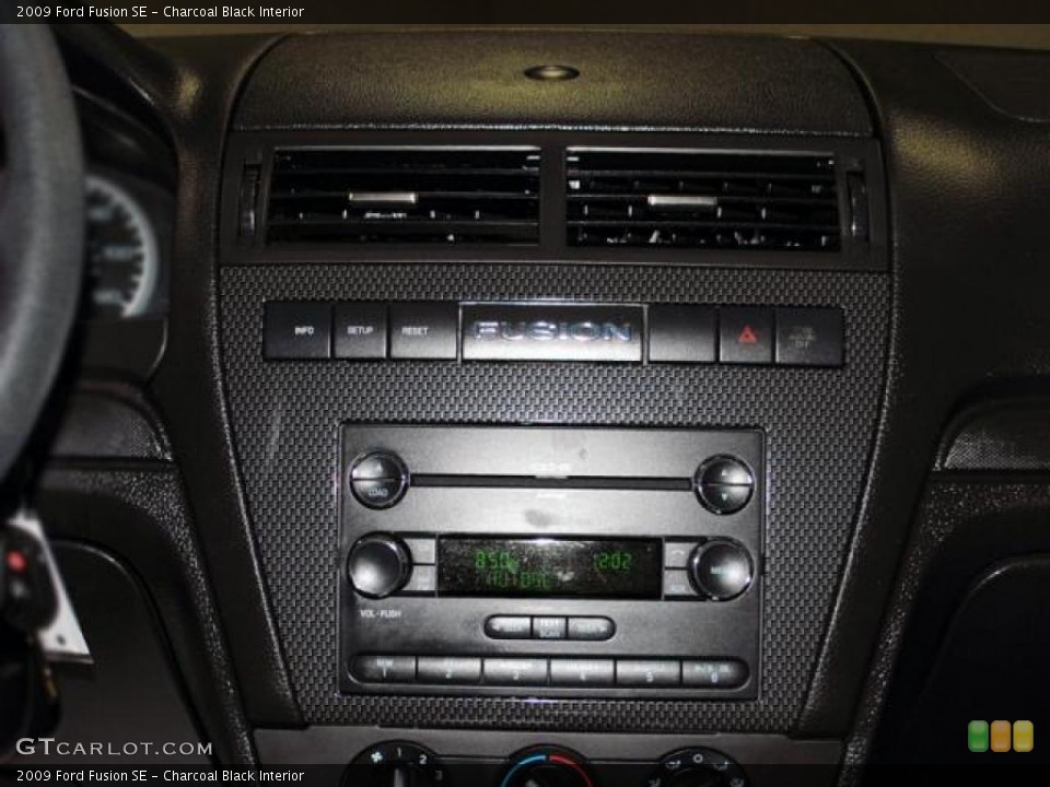 Charcoal Black Interior Controls for the 2009 Ford Fusion SE #42924940