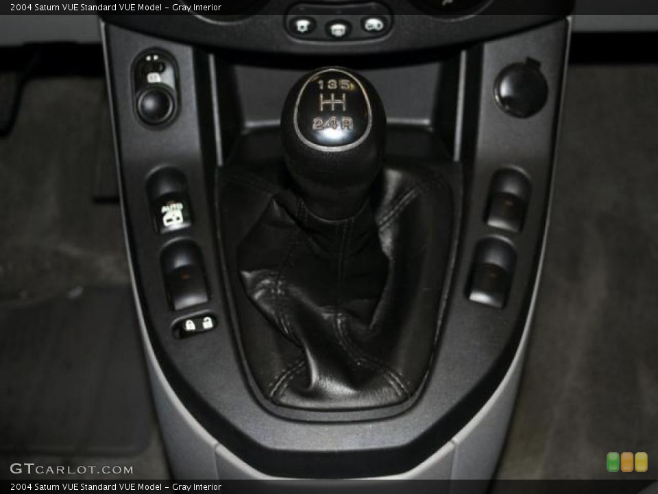 Gray Interior Transmission for the 2004 Saturn VUE  #42925306