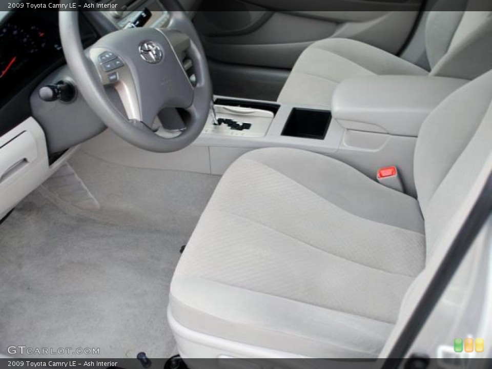 Ash Interior Photo for the 2009 Toyota Camry LE #42926913