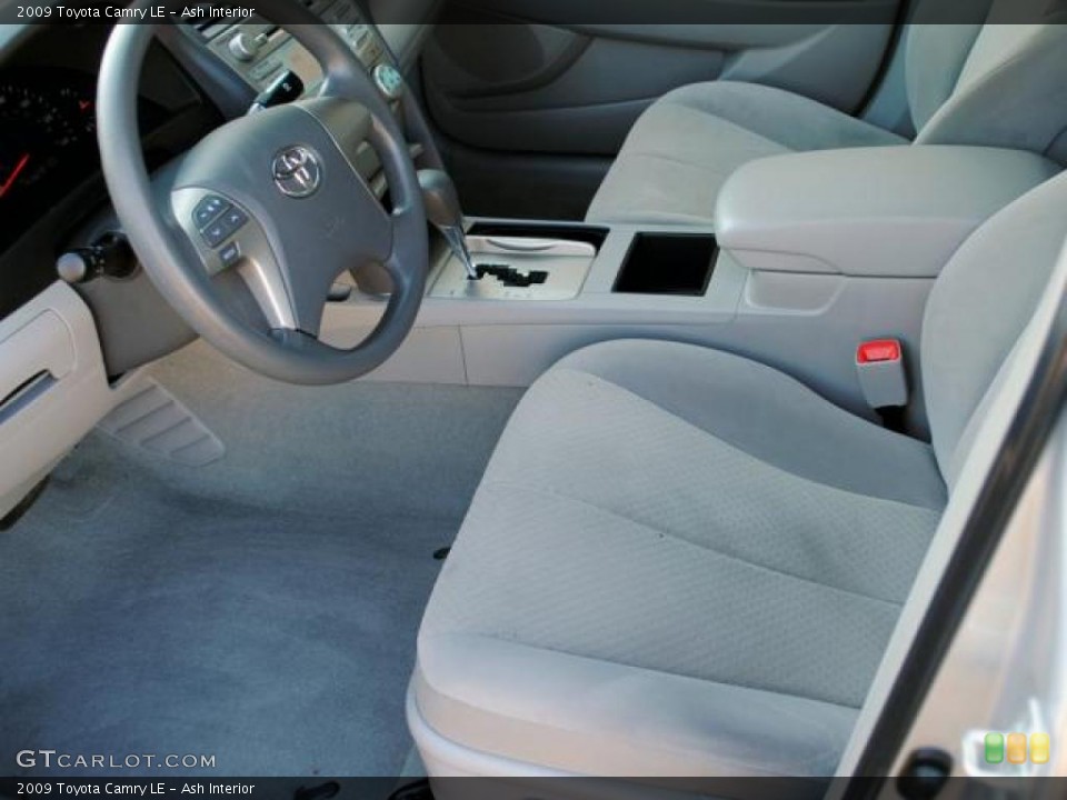 Ash Interior Photo for the 2009 Toyota Camry LE #42927420