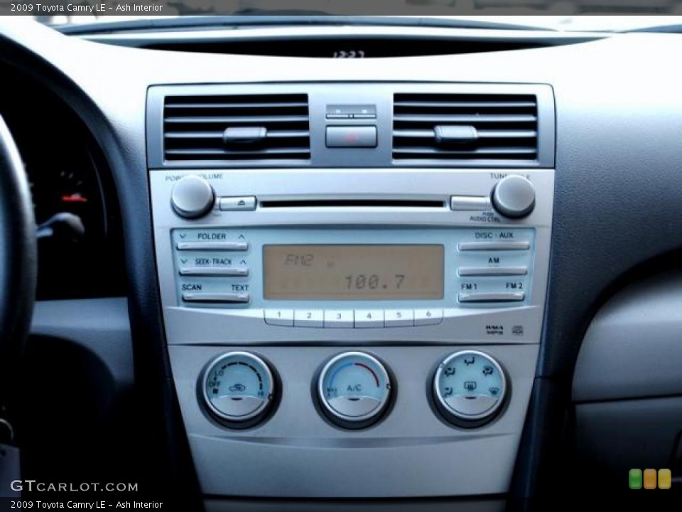 Ash Interior Controls for the 2009 Toyota Camry LE #42927448