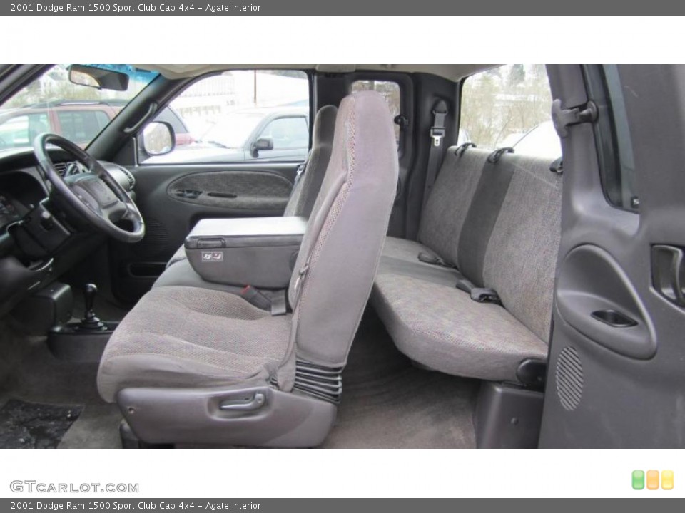 Agate Interior Photo for the 2001 Dodge Ram 1500 Sport Club Cab 4x4 #42931631