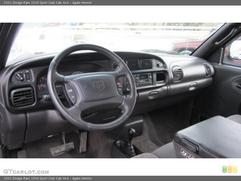 Agate Interior Dashboard for the 2001 Dodge Ram 1500 Sport Club Cab 4x4 #42931663
