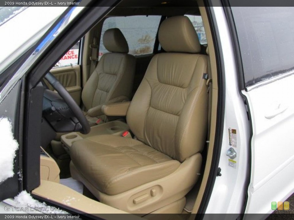 Ivory Interior Photo for the 2009 Honda Odyssey EX-L #42934399