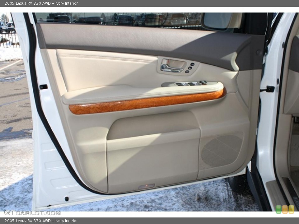 Ivory Interior Door Panel for the 2005 Lexus RX 330 AWD #42935763