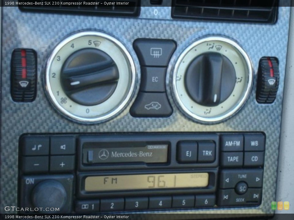 Oyster Interior Controls for the 1998 Mercedes-Benz SLK 230 Kompressor Roadster #42951347