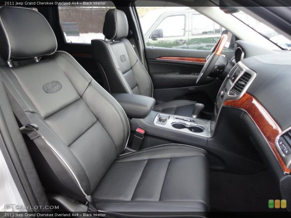Black Interior Photo for the 2011 Jeep Grand Cherokee Overland 4x4 #42952443