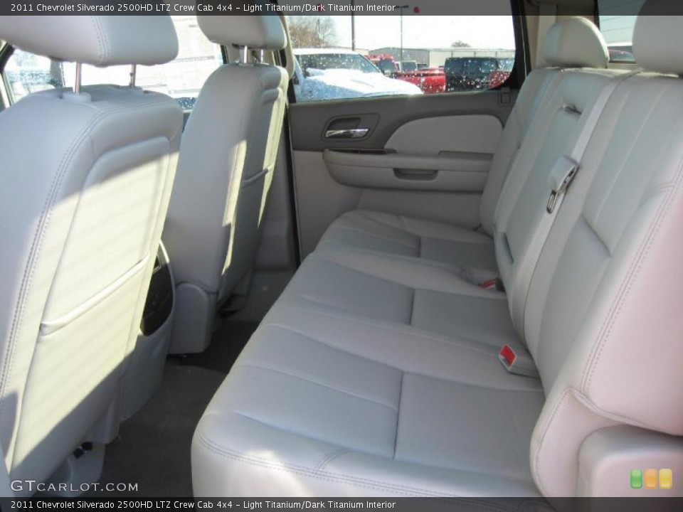 Light Titanium/Dark Titanium Interior Photo for the 2011 Chevrolet Silverado 2500HD LTZ Crew Cab 4x4 #42957447
