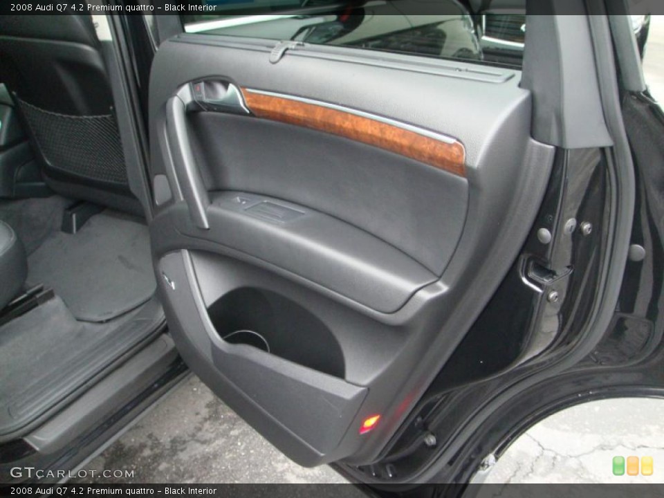 Black Interior Door Panel for the 2008 Audi Q7 4.2 Premium quattro #42961431