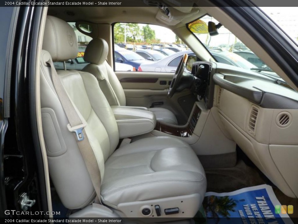Shale Interior Photo for the 2004 Cadillac Escalade  #42962475