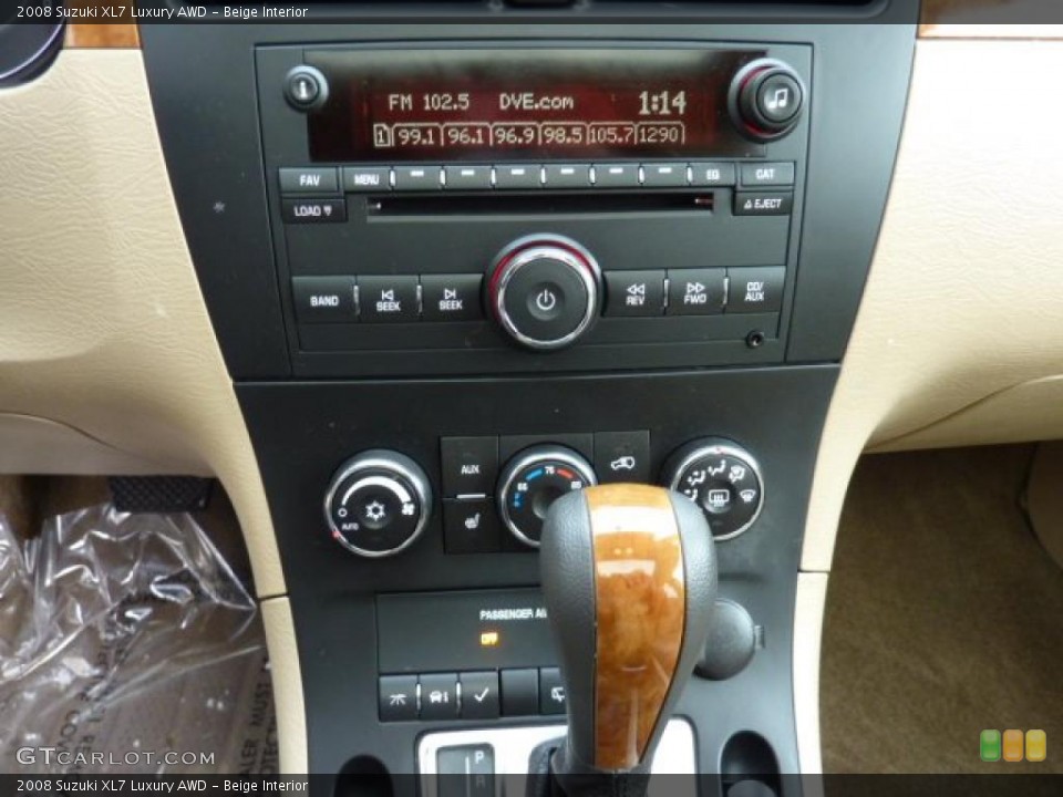 Beige Interior Controls for the 2008 Suzuki XL7 Luxury AWD #42987072