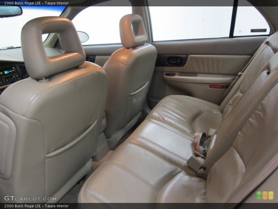 Taupe Interior Photo for the 2000 Buick Regal LSE #42997235