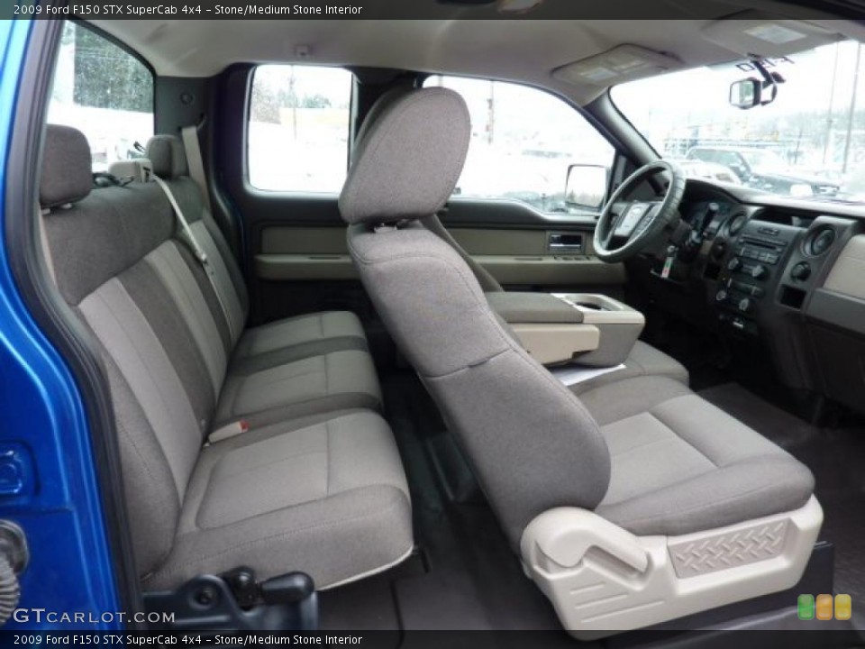 Stone/Medium Stone Interior Photo for the 2009 Ford F150 STX SuperCab 4x4 #43018959