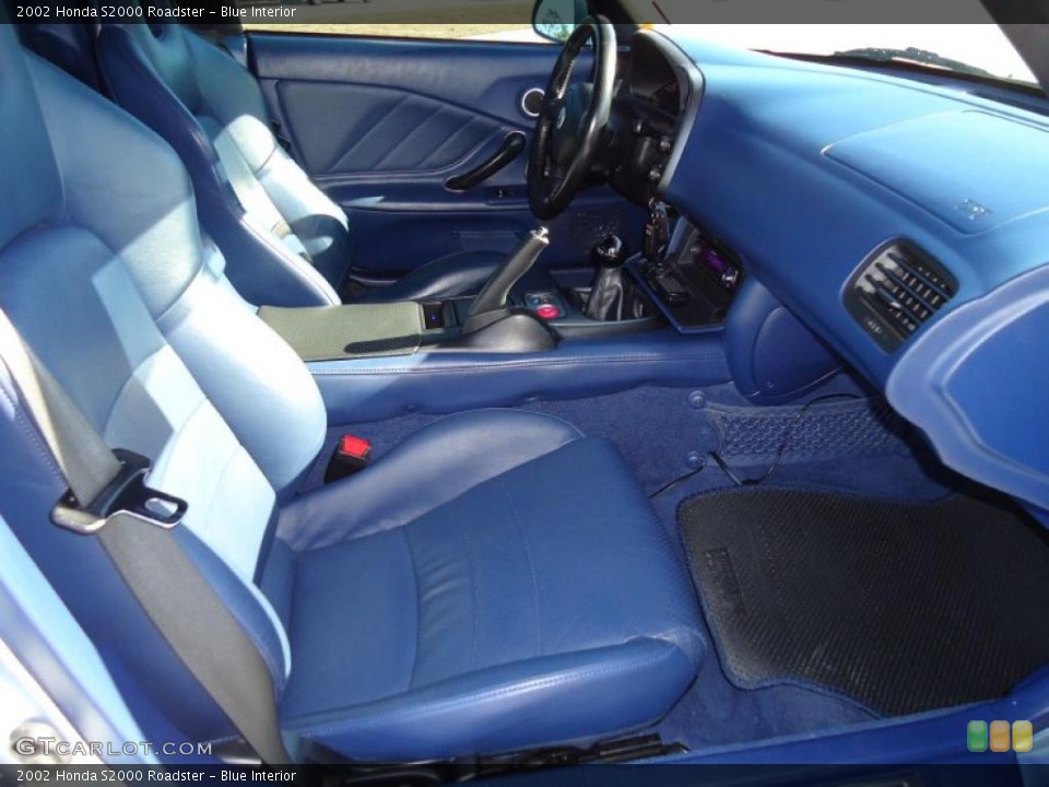 Blue Interior Photo for the 2002 Honda S2000 Roadster #43027301