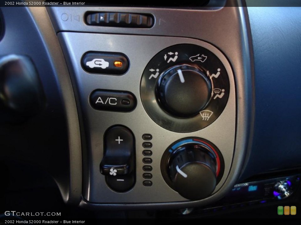 Blue Interior Controls for the 2002 Honda S2000 Roadster #43027547