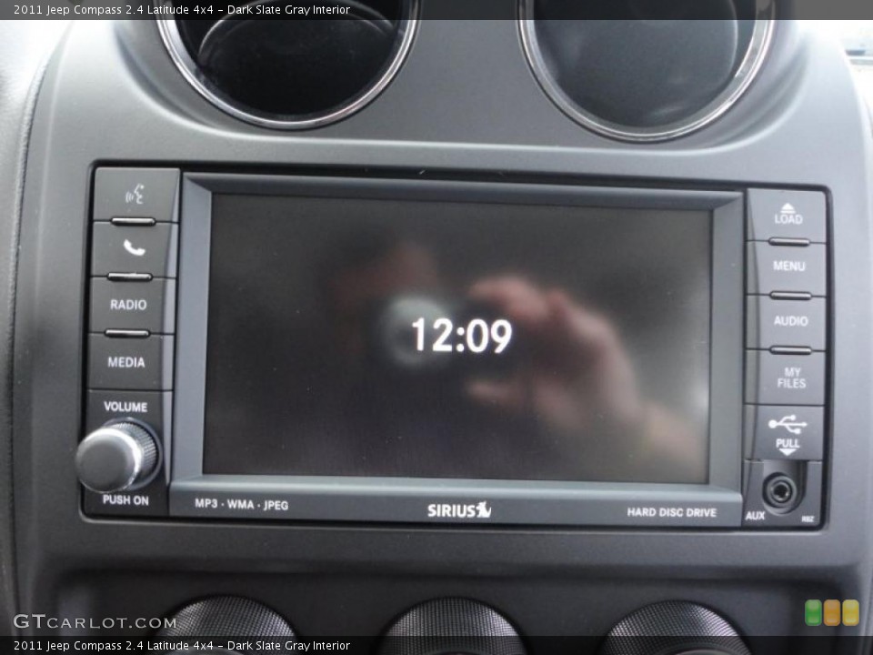 Dark Slate Gray Interior Controls for the 2011 Jeep Compass 2.4 Latitude 4x4 #43035535