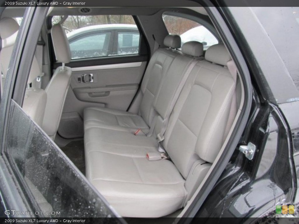 Gray Interior Photo for the 2009 Suzuki XL7 Luxury AWD #43038143