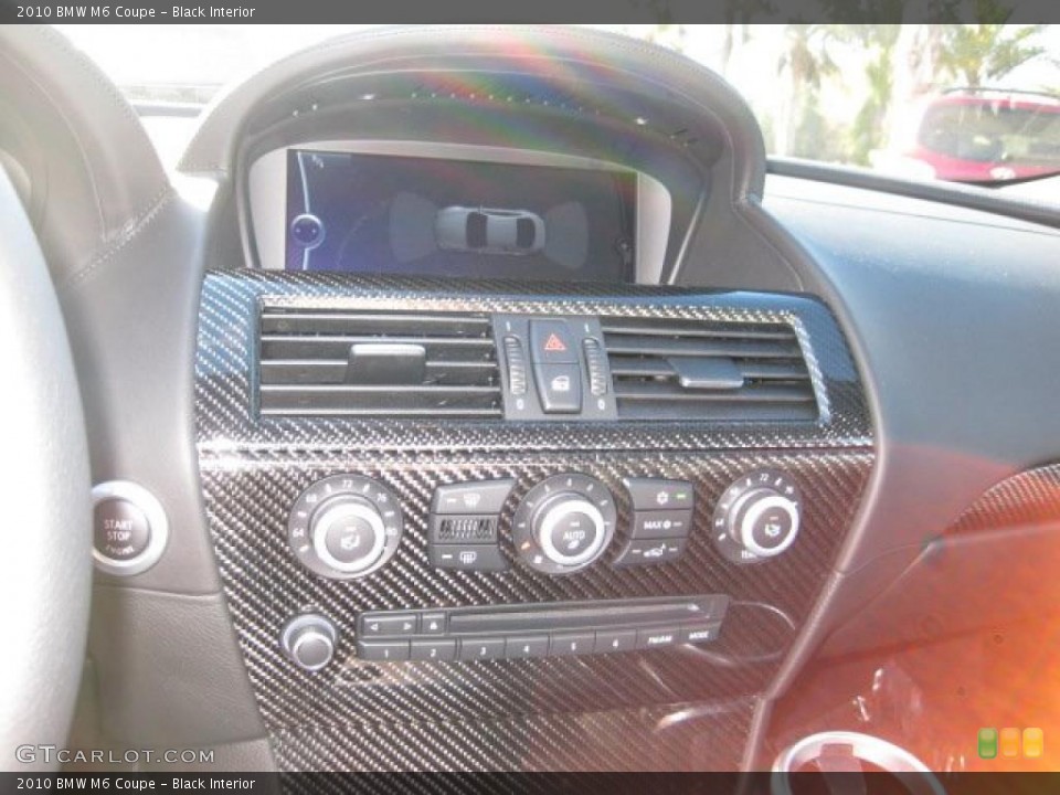 Black Interior Controls for the 2010 BMW M6 Coupe #43049456