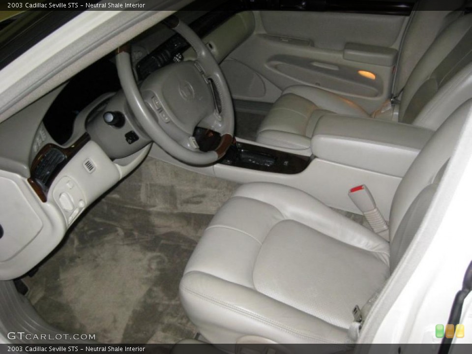 Neutral Shale Interior Photo for the 2003 Cadillac Seville STS #43054404
