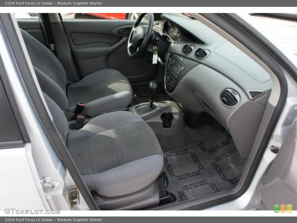 Medium Graphite Interior Photo for the 2004 Ford Focus LX Sedan #43057268