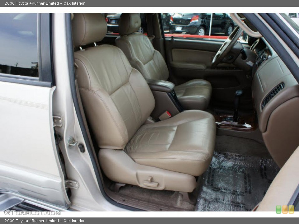Oak Interior Photo for the 2000 Toyota 4Runner Limited #43058224