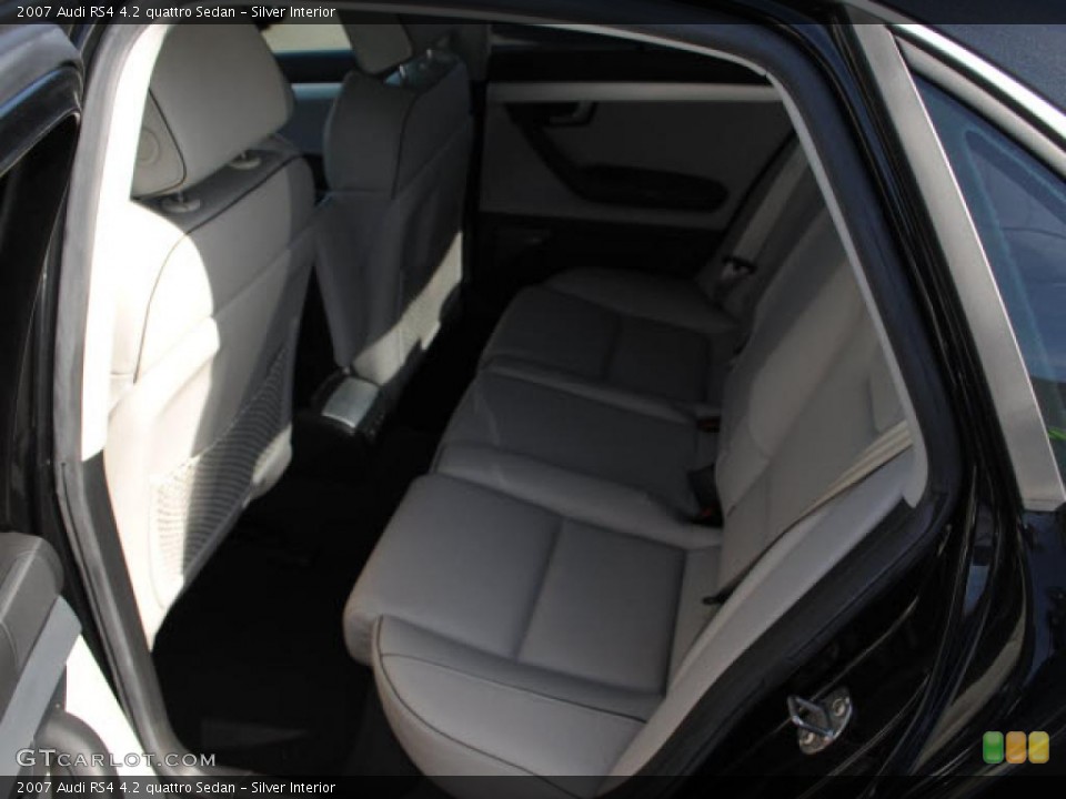 Silver Interior Photo for the 2007 Audi RS4 4.2 quattro Sedan #43066596
