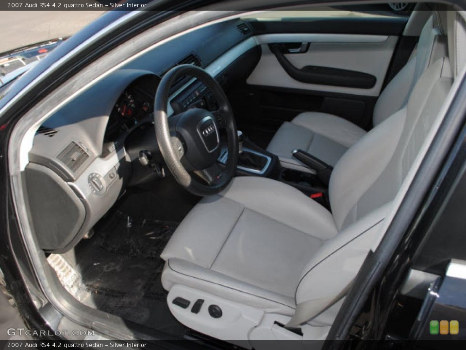 Silver Interior Photo for the 2007 Audi RS4 4.2 quattro Sedan #43066620