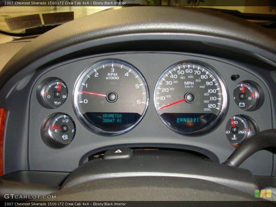 Ebony Black Interior Gauges for the 2007 Chevrolet Silverado 1500 LTZ Crew Cab 4x4 #43088359